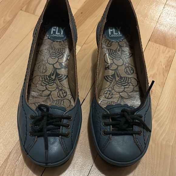 Size 38 Fly London denim blue wedge shoes - Picture 2 of 7